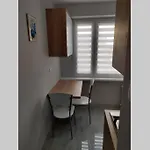 Na 8 Pietrze