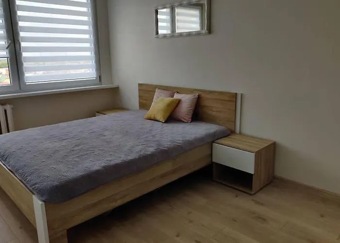 Na 8 Pietrze Apartman Płock