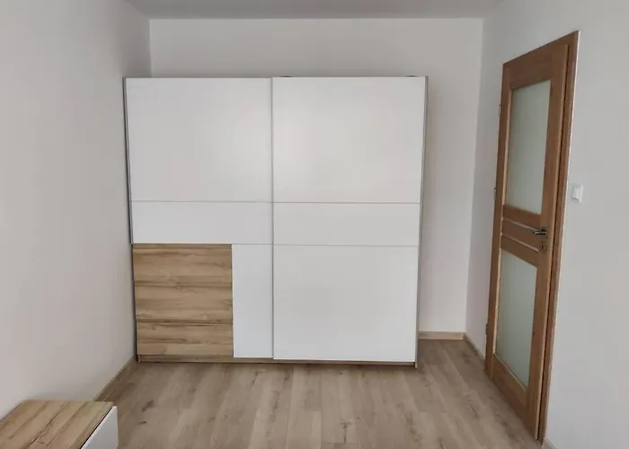 Na 8 Pietrze Apartman